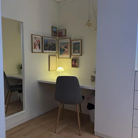 Fin Sokkelleilighet For Inntil 8 Under Ski-vm 2025 - Gratis Parkeringsplass Trondheim