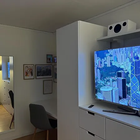 דירה Fin Sokkelleilighet For Inntil 8 Under Ski-vm 2025 - Gratis Parkeringsplass